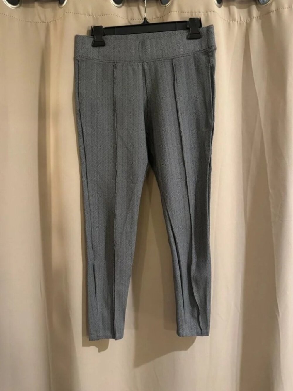 Old Navy Women’s Gray Stevie Ankle Pants